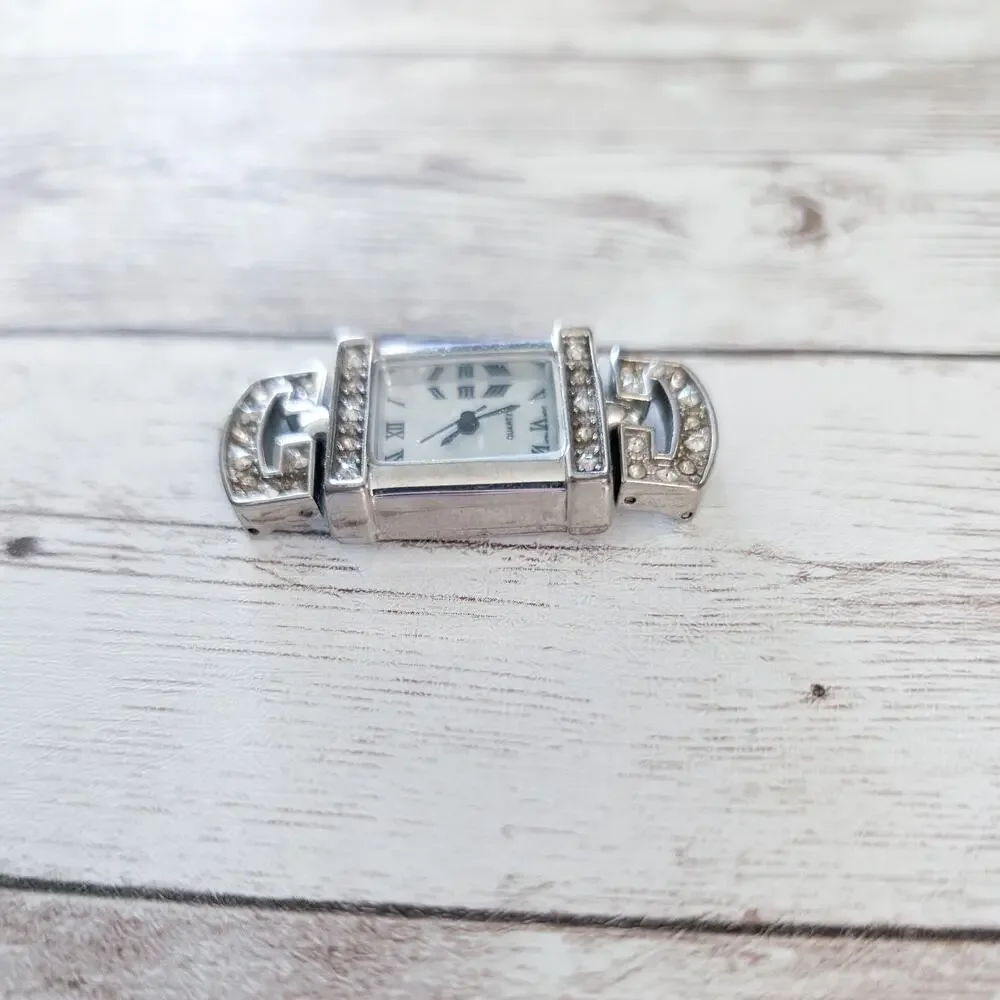 Avon Watch - No Strap - Untested as Needs New Battery